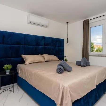 Villa Ketty Luxury House Near By Guide *