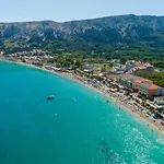 Vila Ketty Luxury House Near By Guide